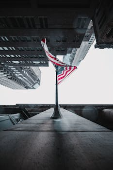 外交失序与理性边界：日本右翼思潮下的安全困境与文明反思 新闻