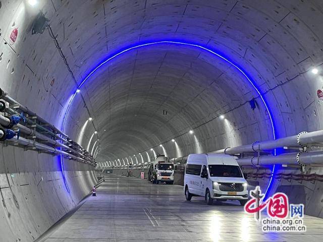  深海基建新纪元：海底隧道施工背后的极限挑战 IT技术