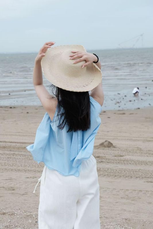  【深度拆解】Labubu价格雪崩背后：盲盒二级市场的供需博弈与定价机制失效 股票财经 【深度拆解】Labubu价格雪崩背后：盲盒二级市场的供需博弈与定价机制失效 股票财经