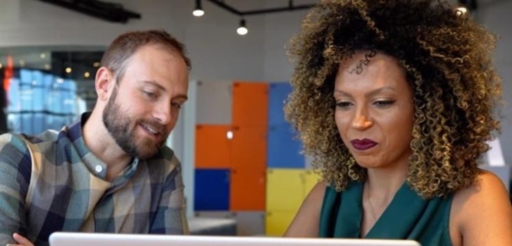  从“一眼识破”到“血本无归”：深度拆解美国年轻人电诈困局的系统级根源 IT技术 从“一眼识破”到“血本无归”：深度拆解美国年轻人电诈困局的系统级根源 IT技术