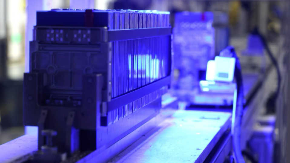  【深度拆解】Sutskever三万字访谈背后：AI扩展范式终结的技术真相 IT技术 【深度拆解】Sutskever三万字访谈背后：AI扩展范式终结的技术真相 IT技术