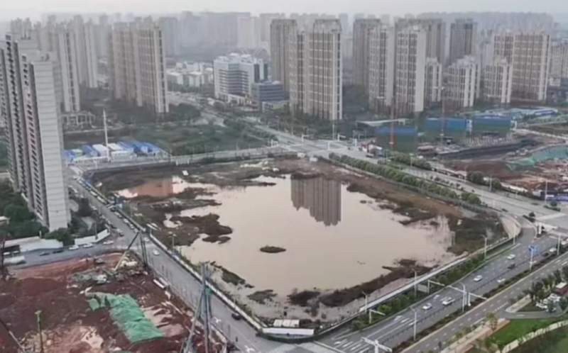  375米超高层建筑停工4年：技术瓶颈与资产困境深度复盘 房产家居