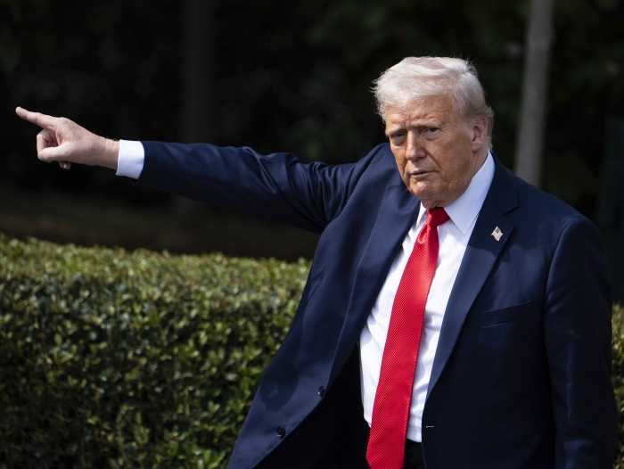  【联邦制博弈·深度解析】权力边界争夺战：特朗普与民主党州长的制度性冲突全复盘 新闻